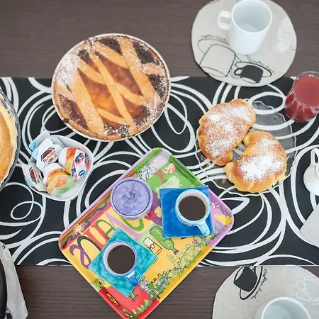 Toma La Luna Bed & Breakfast Naples