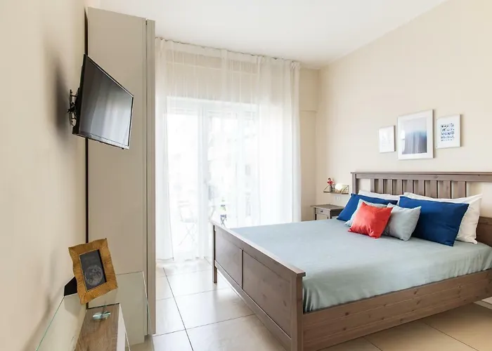 فندق مبيت وإفطار Toma La Luna نابولي